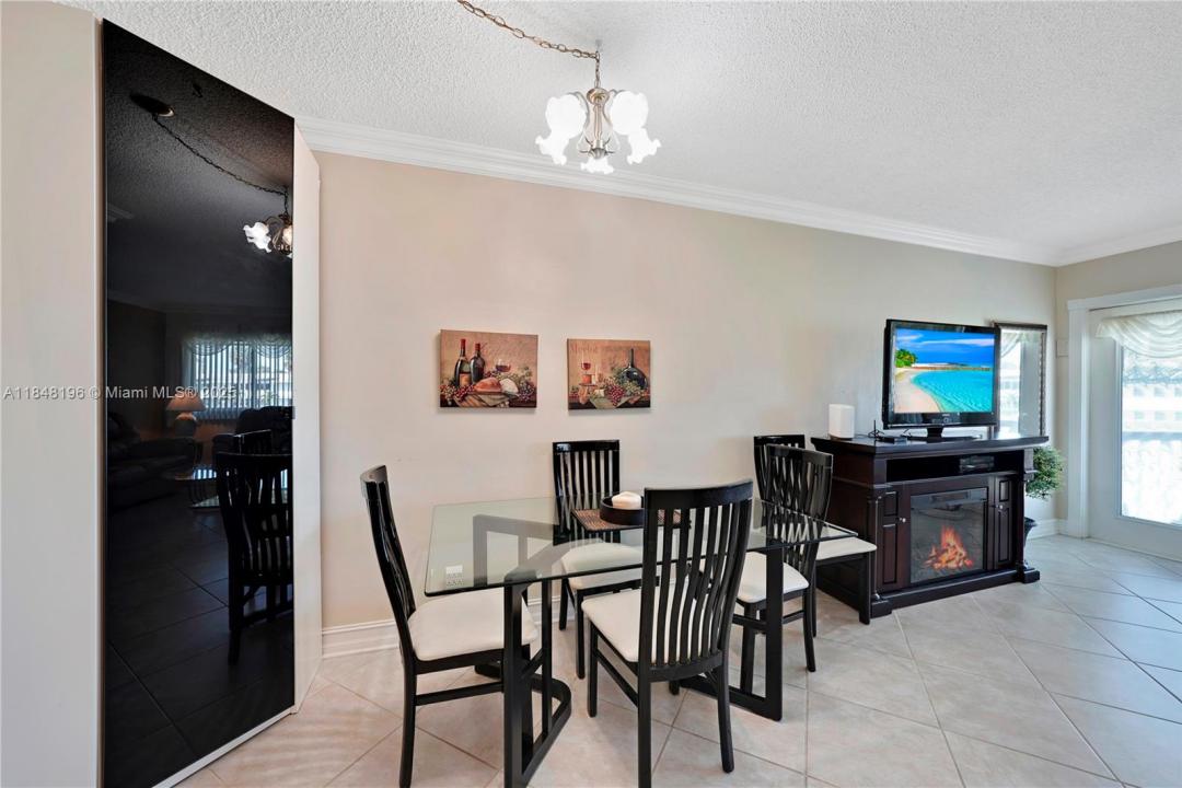 900 Atlantic Shores Blvd 215, Hallandale Beach, فلوريدا 33009, الولايات المتحدة