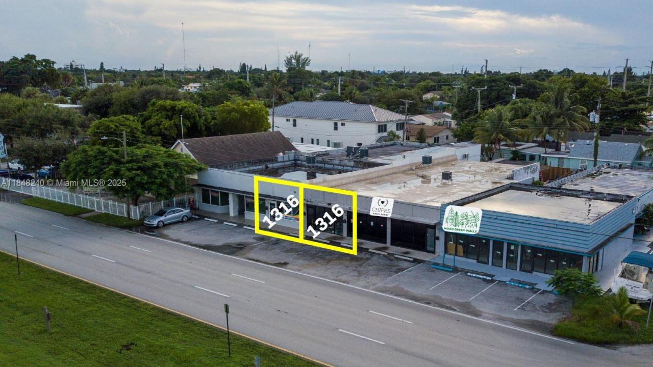 1316 N Dixie Hwy 1316, Hollywood, フロリダ 33020, アメリカ合衆国