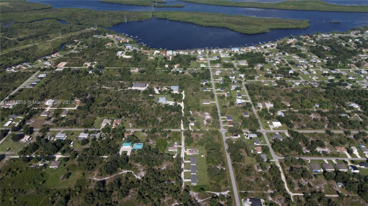2189 Highlands RD, Punta Gorda, Флорида 33983, Соединенные Штаты