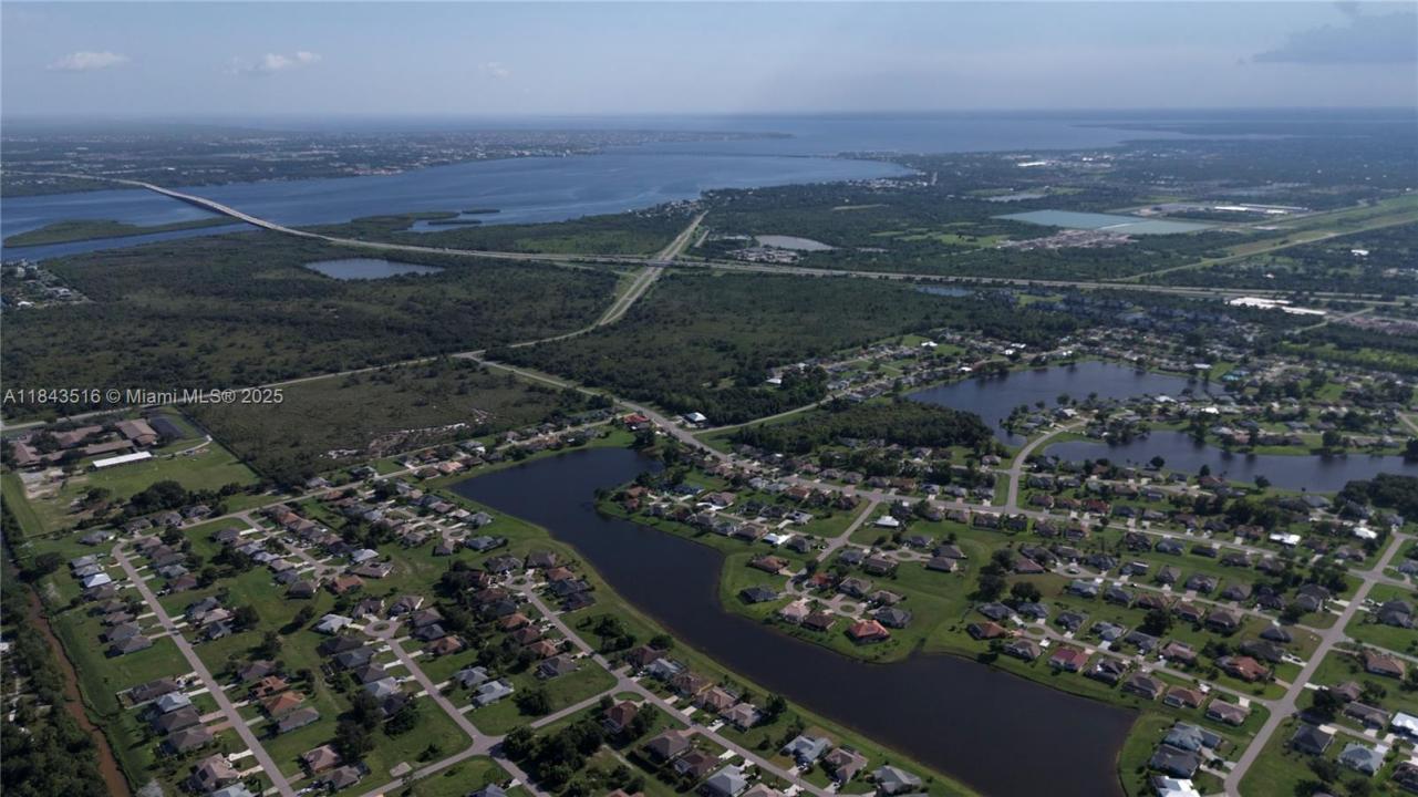 2189 Highlands RD, Punta Gorda, Флорида 33983, Соединенные Штаты