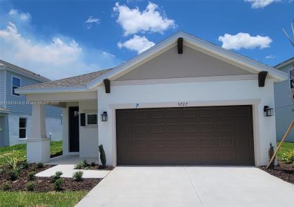 5727 GINGHAM DR, Kissimmee, Florida 34758, USA