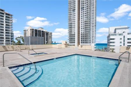 6362 Collins Ave 501, Miami Beach, Florida 33141, USA