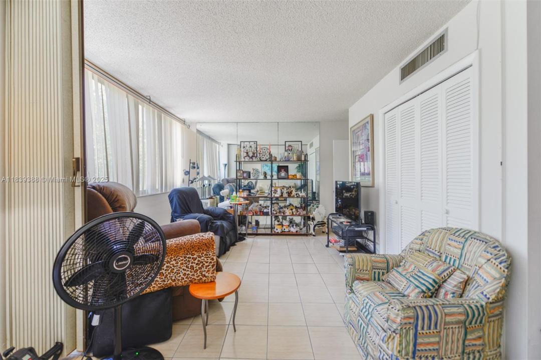 1345 Lincoln Rd 303, Miami Beach, Florida 33139
