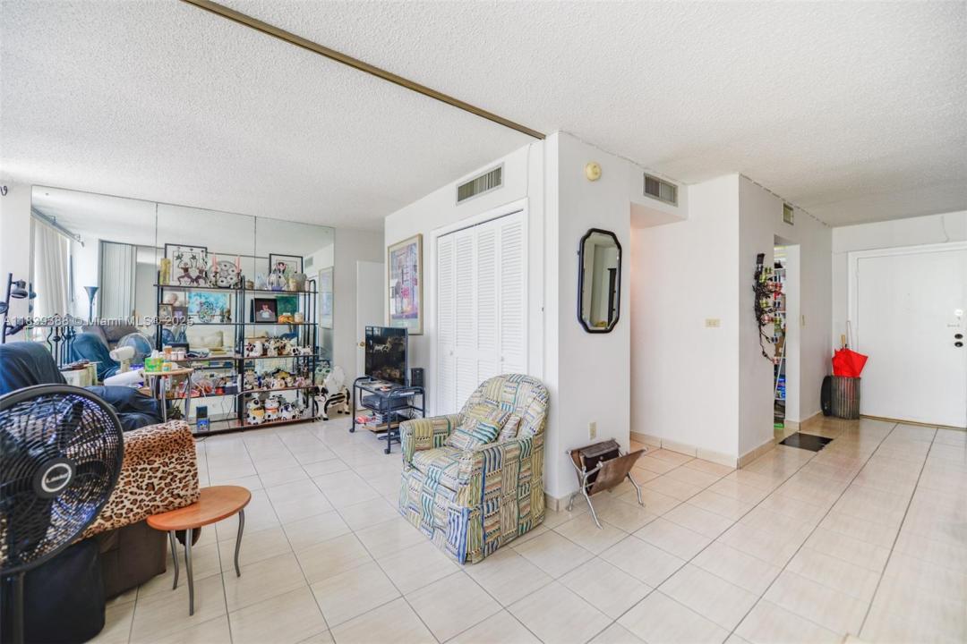 1345 Lincoln Rd 303, Miami Beach, Florida 33139