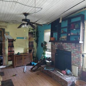 1003 W 2nd St, Fort Pierce, Florida 34982, USA