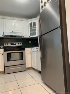 1325 W 68th St 514, Hialeah, Florida 33014, USA
