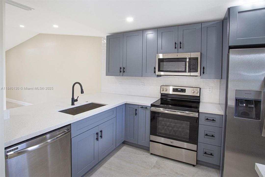 9431 Boca Cove Cir 1009, Boca Raton, Florida 33428