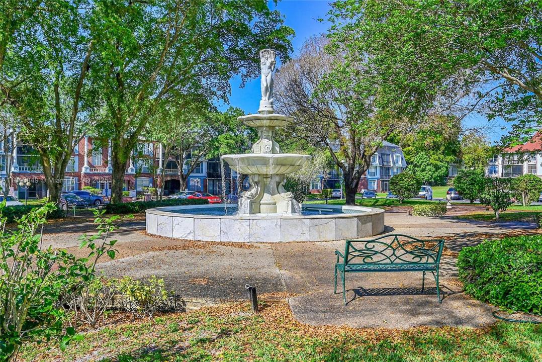 3680 Inverrary Dr 1X, Lauderhill, Flórida 33319, Estados Unidos