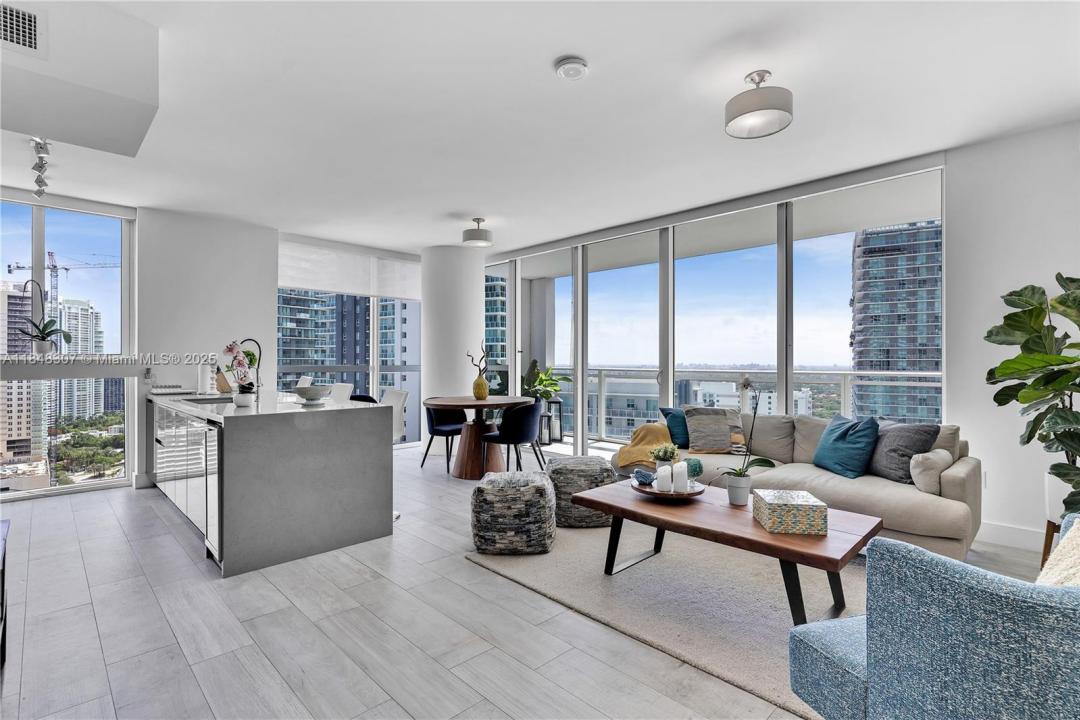 1080 Brickell Ave 2601, Miami, Flórida 33131, Estados Unidos
