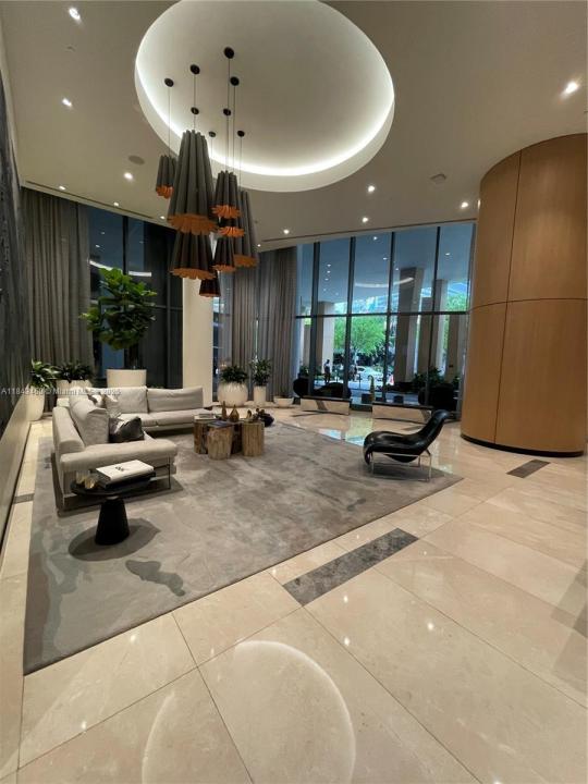 55 SW 9th St 3505, Miami, Florida 33130, Stati Uniti