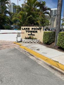 100 Golden Isles Dr 706, Hallandale Beach, Florida 33009, USA