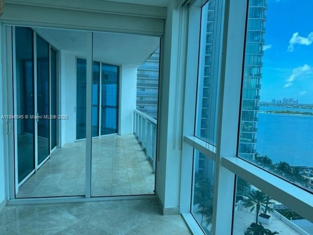 480 NE 30th St 1803, Miami, フロリダ 33137, アメリカ合衆国