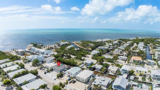71 Coral Dr, Key Largo, Florida 33037, USA