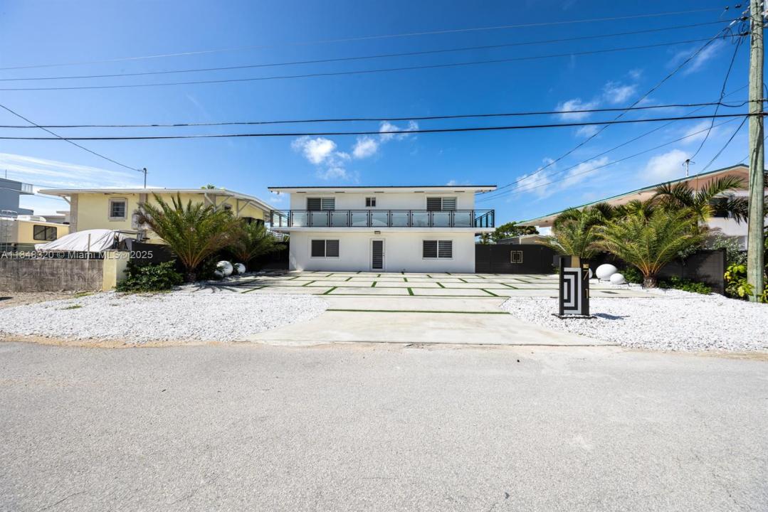 71 Coral Dr, Key Largo, 佛罗里达州 33037, 美国