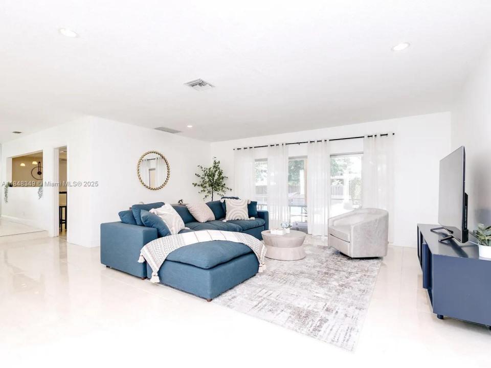 4800 Polk St, Hollywood, Florida 33021, Estados Unidos