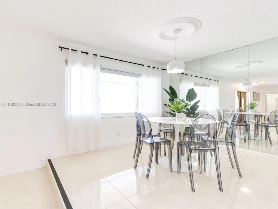 4800 Polk St, Hollywood, Florida 33021, Estados Unidos