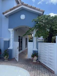 9329 SW 154th Ct 9329, Miami, Florida 33196, USA