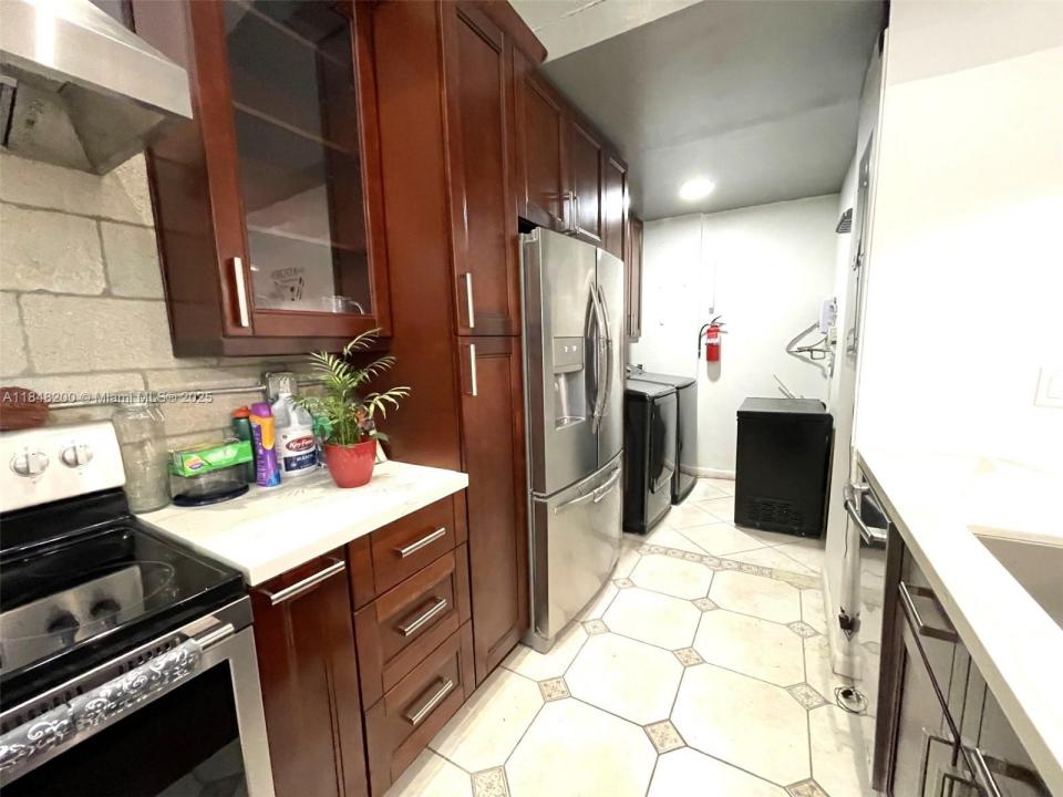 2754 N Nob Hill Rd, Sunrise, Florida 33322, Estados Unidos