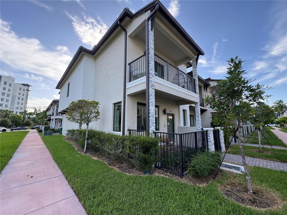 4516 NW 83rd Path 4516, Doral, 佛羅里達州 33166, 美國