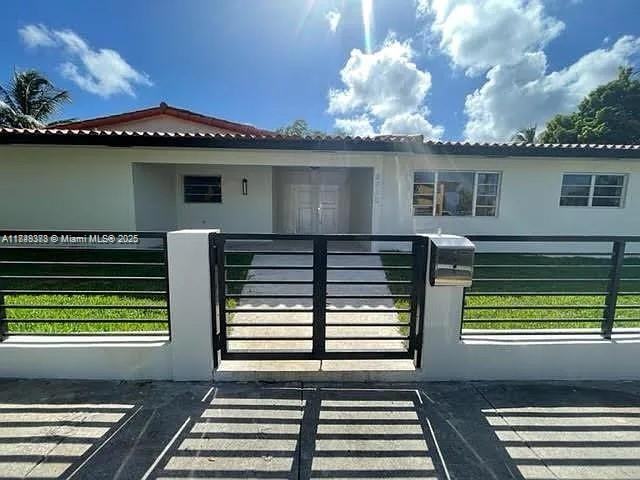 2710 SW 31st Ave, Miami, Флорида 33133, Соединенные Штаты