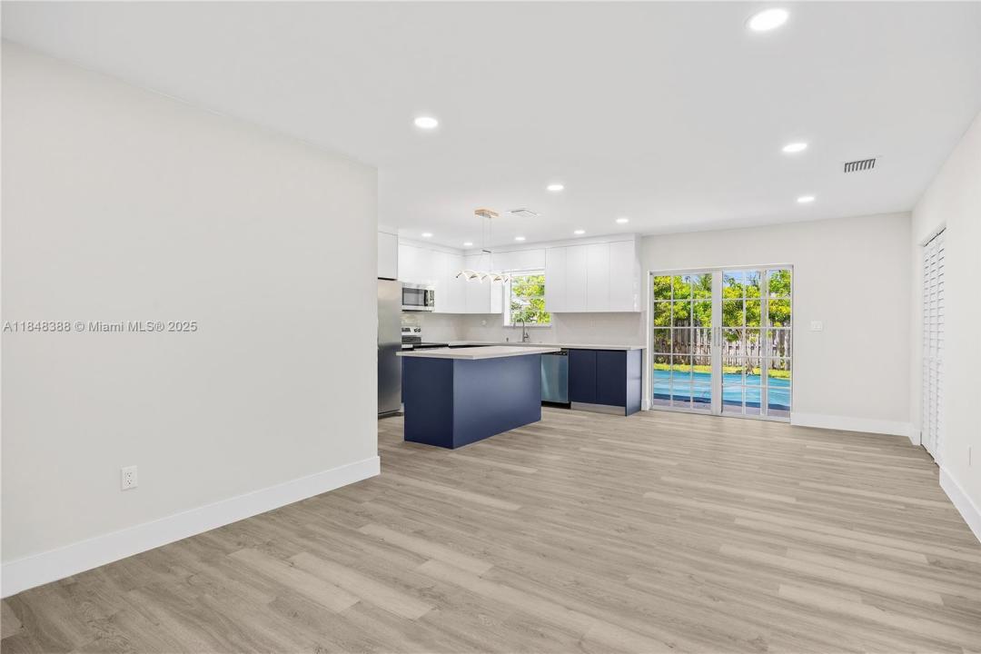 3851 NW 3rd Terrace, Deerfield Beach, 플로리다 33064, 미국