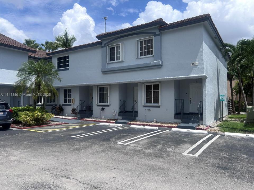 8260 NW 10th St 7, Miami, Floride 33126, États-Unis