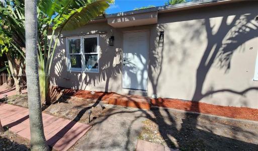 1221 N 58th Ave C, Hollywood, Florida 33021, USA