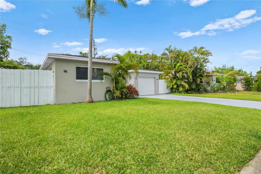 3246 Pierce St, Hollywood, فلوريدا 33021, الولايات المتحدة