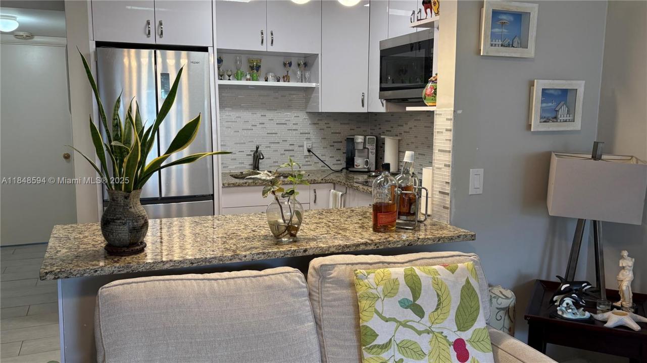 98 E Westbury  E 98, Deerfield Beach, Флорида 33442, Соединенные Штаты