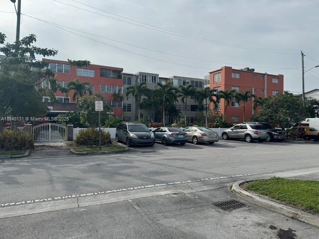 1850 NE 169th St 308, North Miami Beach, Flórida 33162, Estados Unidos