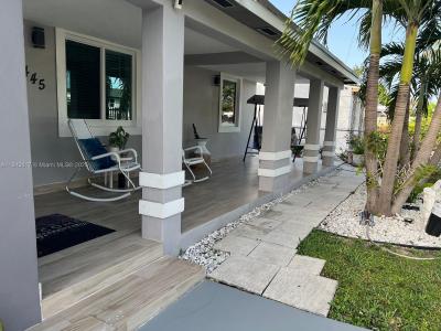 1445 NW 116th Ter, Miami, Florida 33167, USA