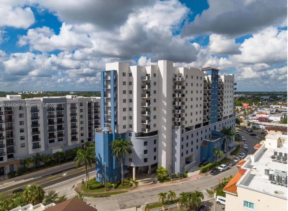 6355 SW 8th St 3-E, Miami, Florida 33144, HOA KỲ