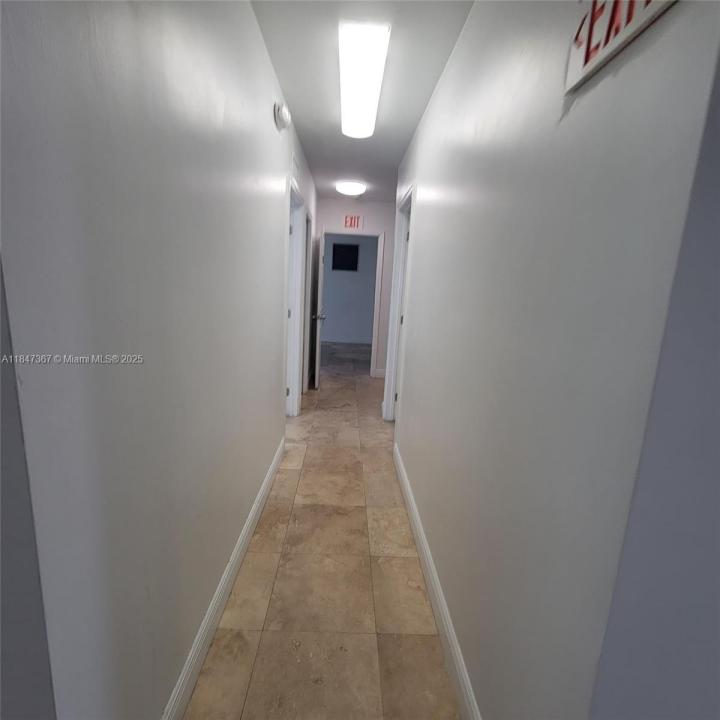6355 SW 8th St 3-E, Miami, Florida 33144, HOA KỲ