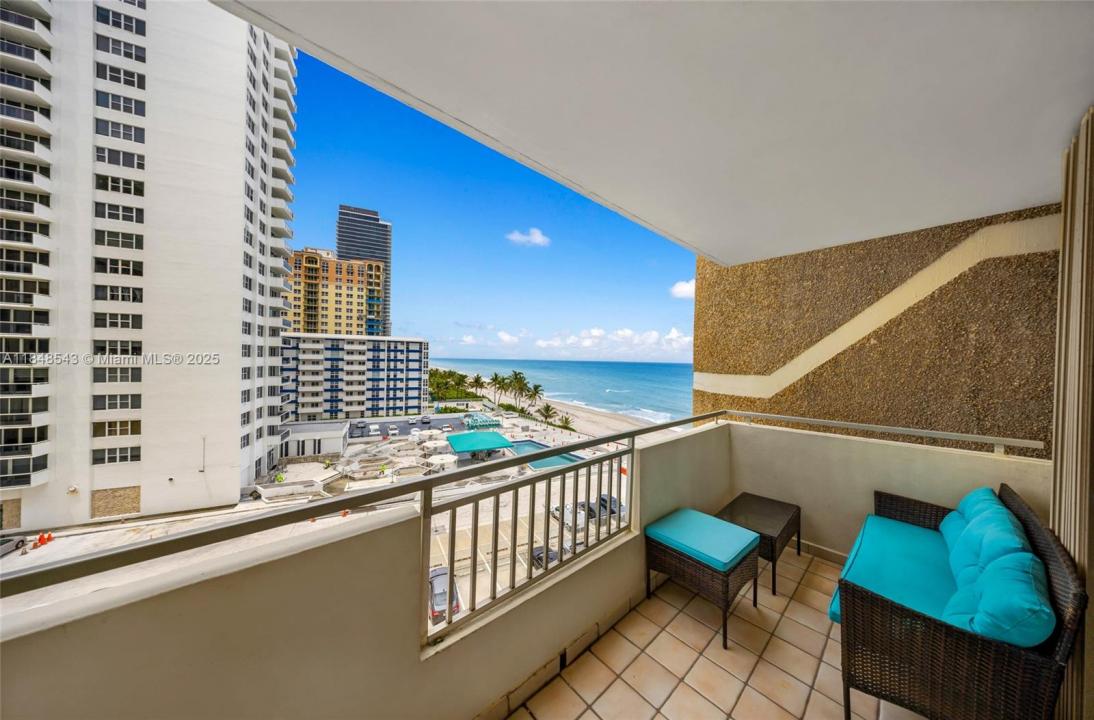 3180 S Ocean Dr 607, Hallandale Beach, Floride 33009, États-Unis