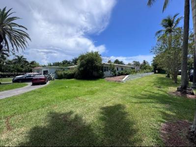 201 Golden Beach Dr, Golden Beach, Florida 33160, USA