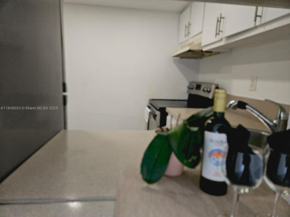 4550 NW 9th St 709E, Miami, فلوريدا 33126, الولايات المتحدة