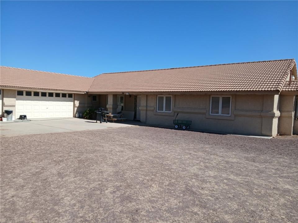 Coventry Street, Newberry Springs, Калифорния 92365, Соединенные Штаты