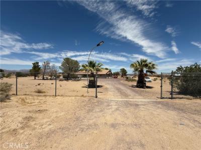 Coventry Street, Newberry Springs, Калифорния 92365, Соединенные Штаты
