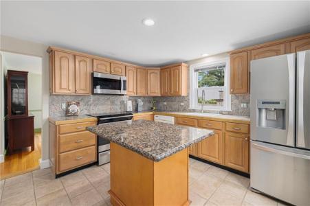 12 Hagen Avenue, Cranston, Rhode Island 02920