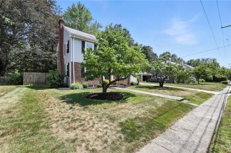 21 Don Avenue, East Providence, Rhode Island 02916, Estados Unidos