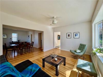 64 Evergreen Street, Providence, RI 02906, USA