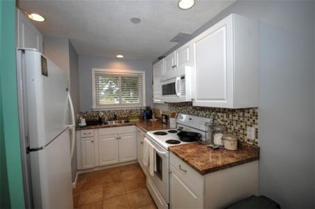 10 East Beach Road 4, Charlestown, רוד איילנד 02813, ארצות הברית של אמריקה