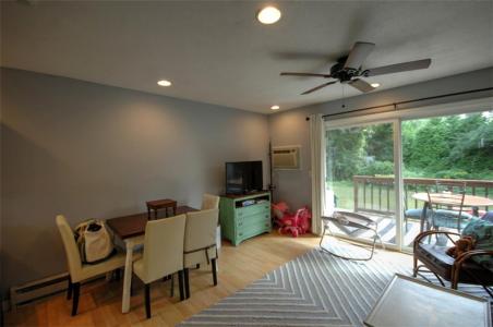 10 East Beach Road 4, Charlestown, רוד איילנד 02813, ארצות הברית של אמריקה