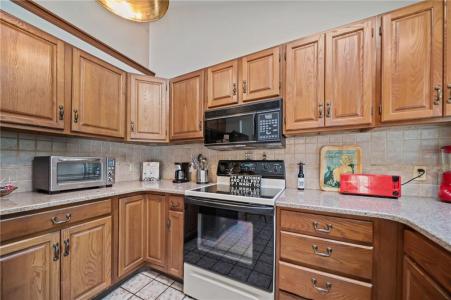 25 Blueberry Lane, Charlestown, RI 02813, USA