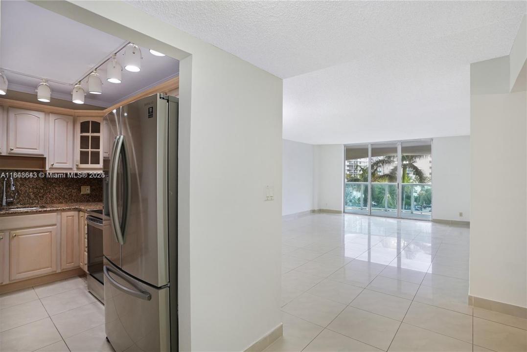 3800 S Ocean Dr 414, Hollywood, Florida 33019
