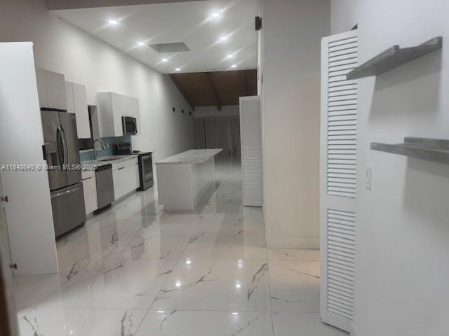 Hallandale Beach, Florida 33009, Stati Uniti