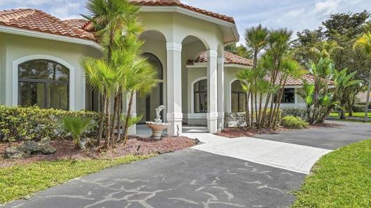 7685 NW 47th Dr, Whispering Woods, Coral Springs, Florida 33067