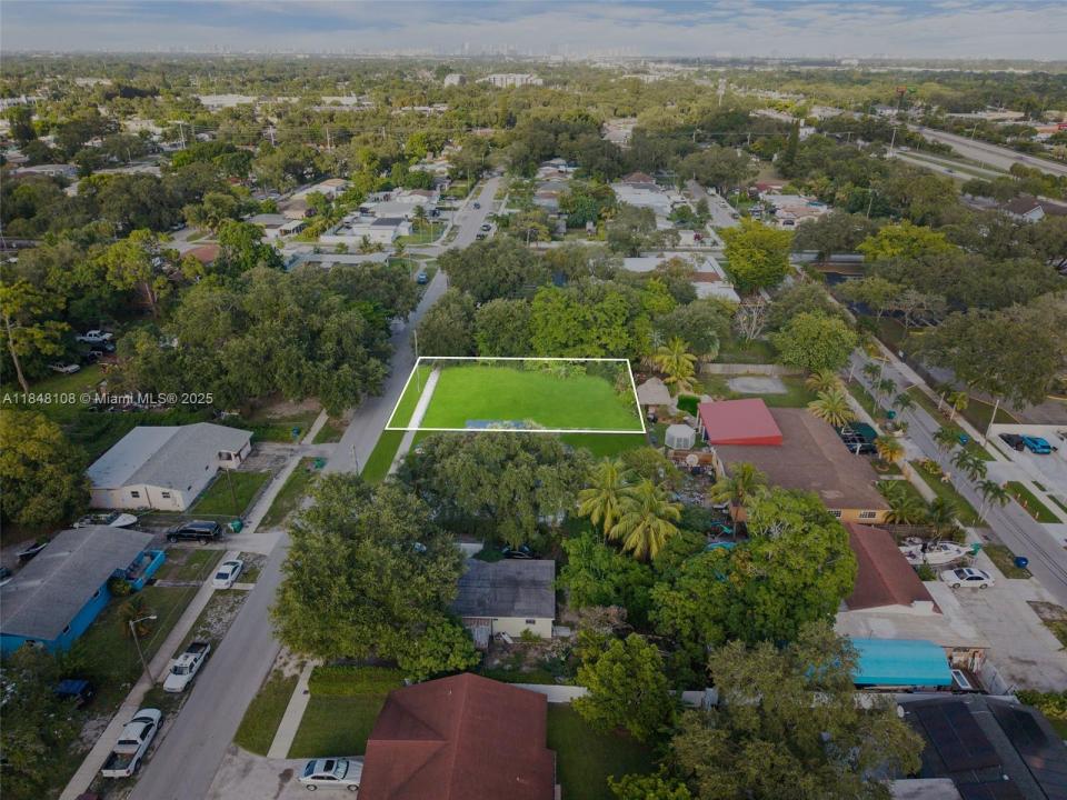 2940 NW 169 Terrace, Miami Gardens, Florida 33056