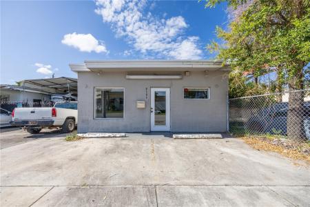 4151 W Hallandale Beach Blvd, West Park, Florida 33023, USA