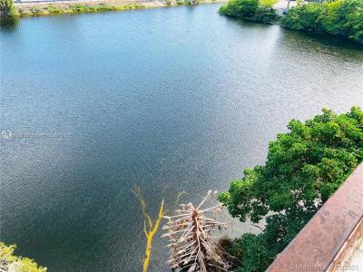 1325 W 68th St 514, Hialeah, Florida 33014, USA